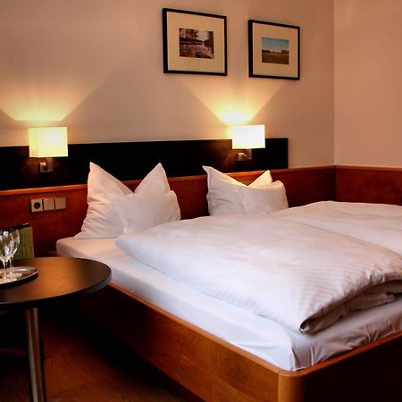 Lindner'S Hotel Bellheim Quarto foto