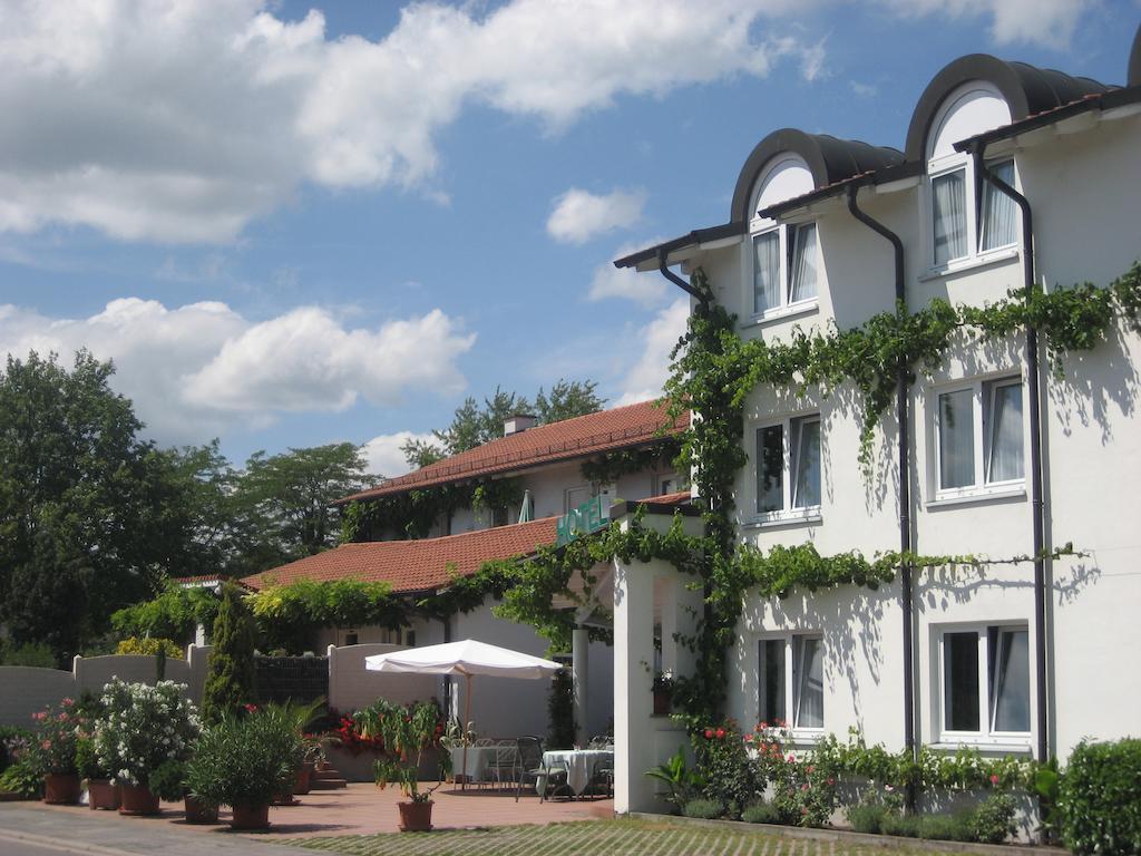 Lindner'S Hotel Bellheim Exterior foto